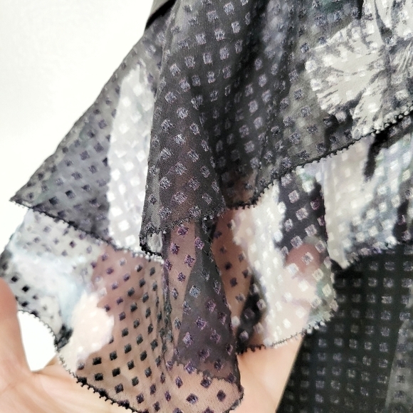 NEW Chelsea & Walker Cara Black & White Silk Jacquard Midi Dress Size 2 - Picture 9 of 16